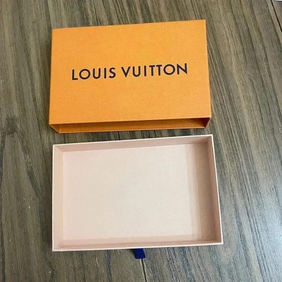 Authentic Louis Vuitton Orange Gift Box, Ribbon, 3” Name Card, and Bag Set - Picture 8 of 16